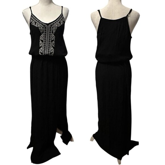 Embroidered Maxi Dress - Picture 6 of 6